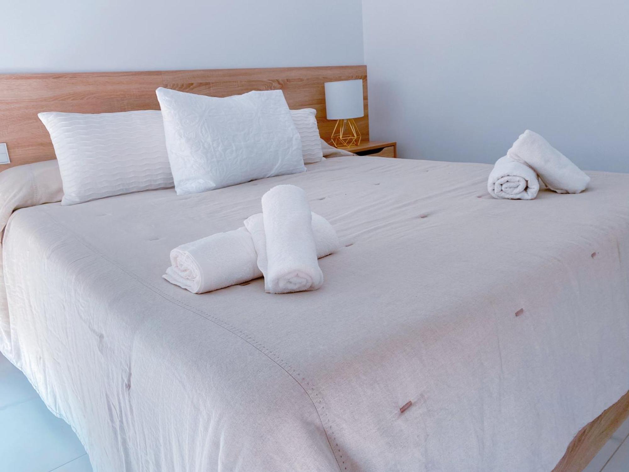 Exclusivo Atico De Lujo En La Playa - Holavivienda Inmobiliaria
